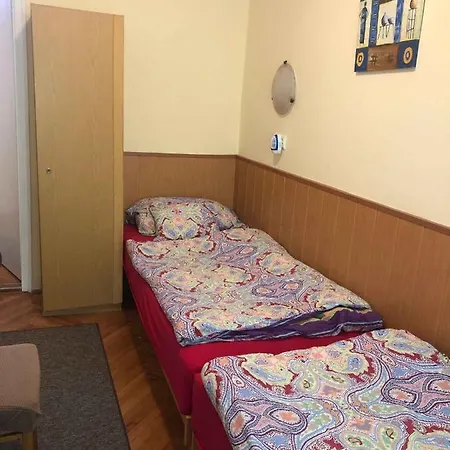 In - Balaton 40757 *